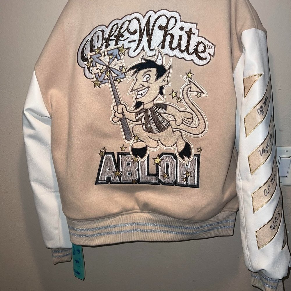 OFF WHITE VARSITY JACKET XL ( NEW)